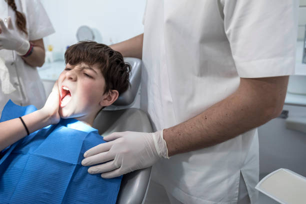 Best Weekend Emergency Dentist in New Haven, CT